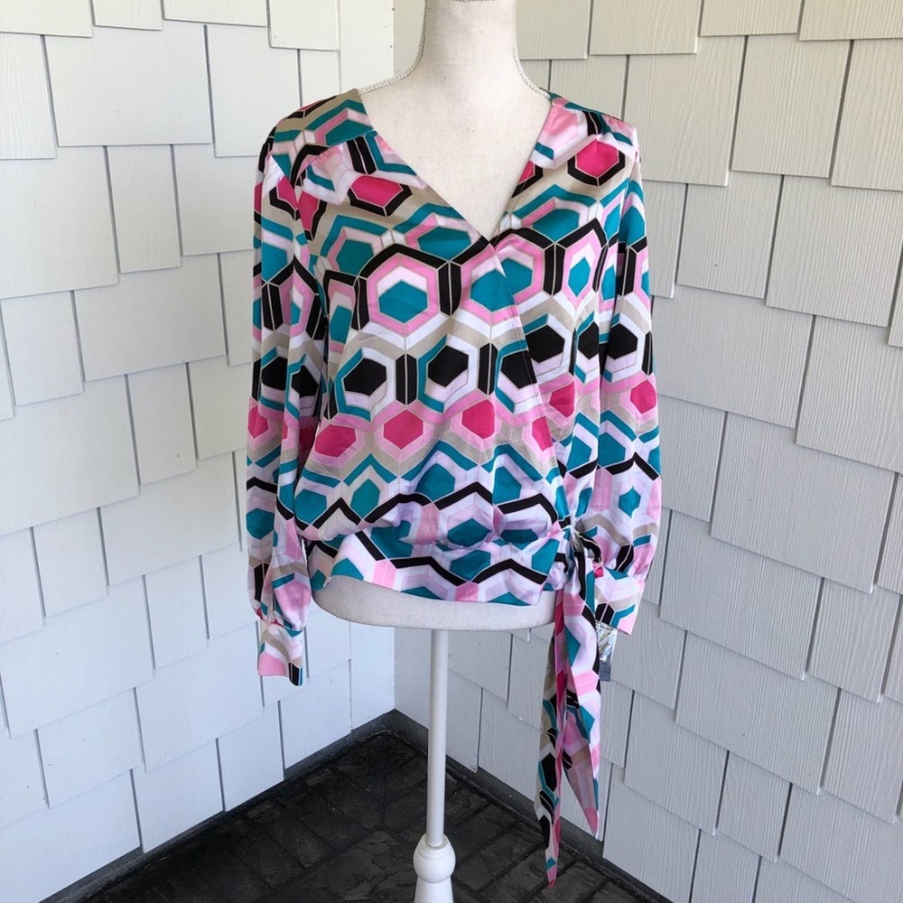 INC International Concepts Women's Pink Multi Geo Surplice Hexagon Blouse sz M